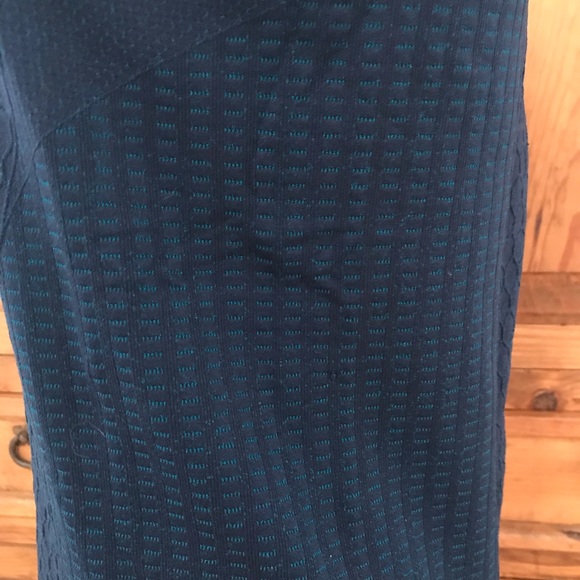 Athleta textured tank top - Picture 3 of 6